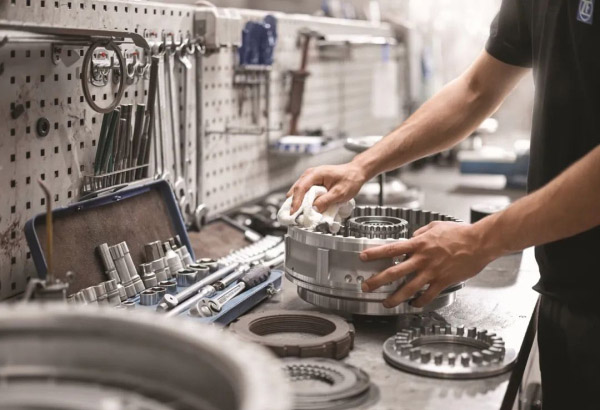 ZF Global Remanufacturing Program Supports Sustainable Development